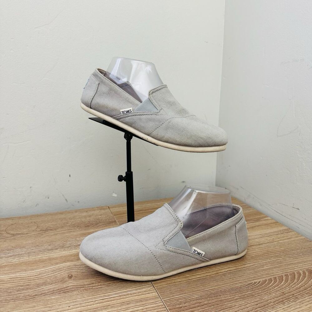 TOMS Gray Canvas Slip On Alpargatas Women’s Size 8